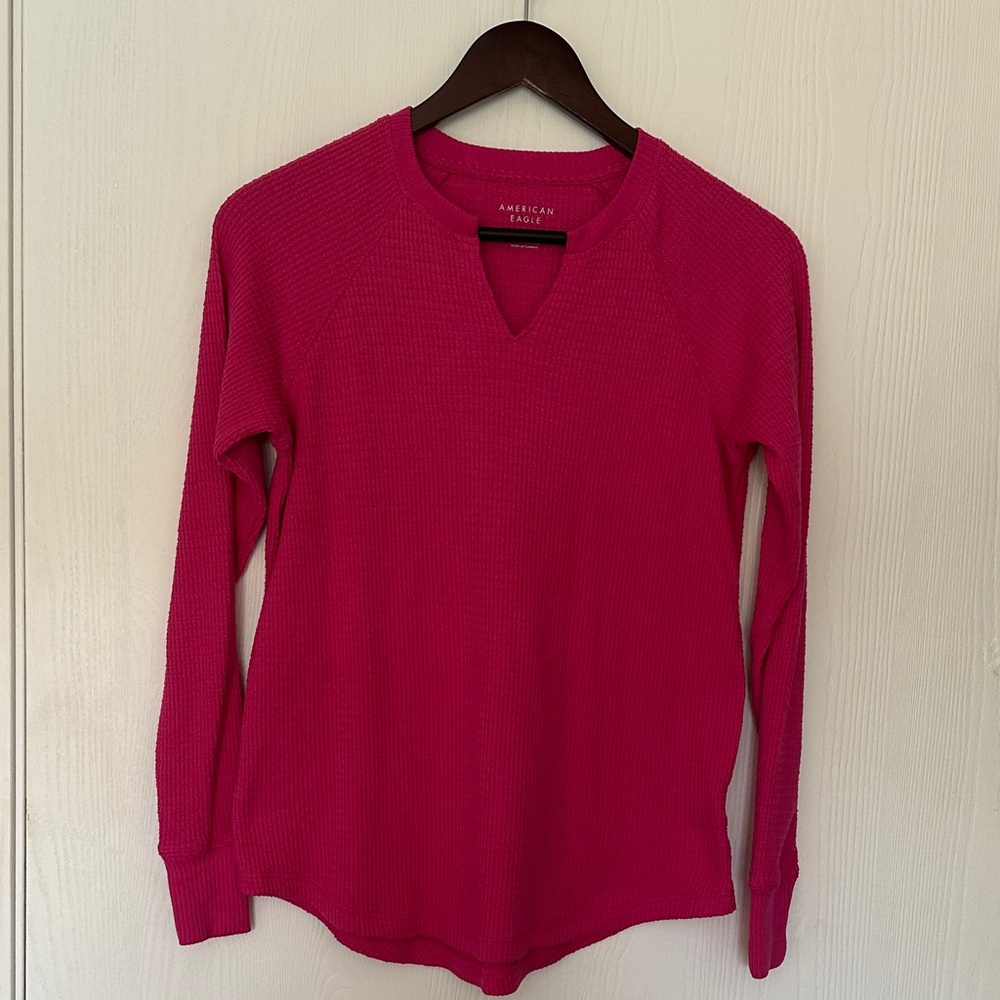 American Eagle Bright Pink waffle Knit Top